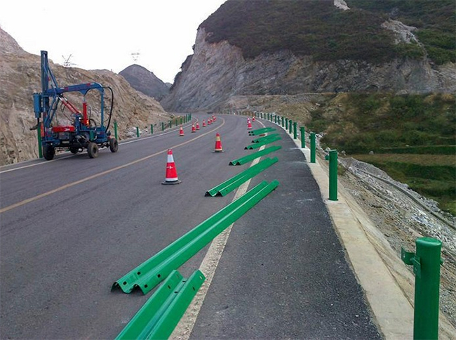 秦皇岛高速公路护栏的设计要素有哪些？