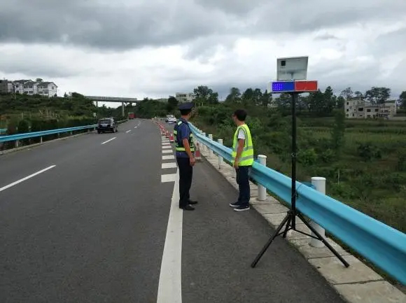 秦皇岛高速公路钢护栏