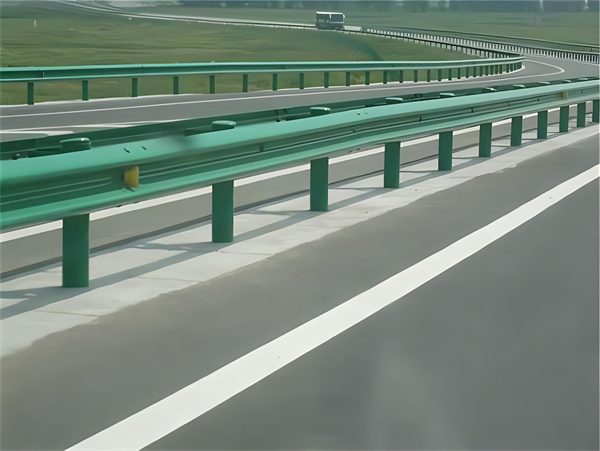 秦皇岛波形梁护栏在高速公路的应用